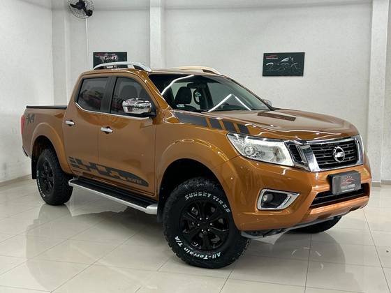 NISSAN FRONTIER 2.3 16V TURBO DIESEL LE CD 4X4 AUTOMÁTICO
